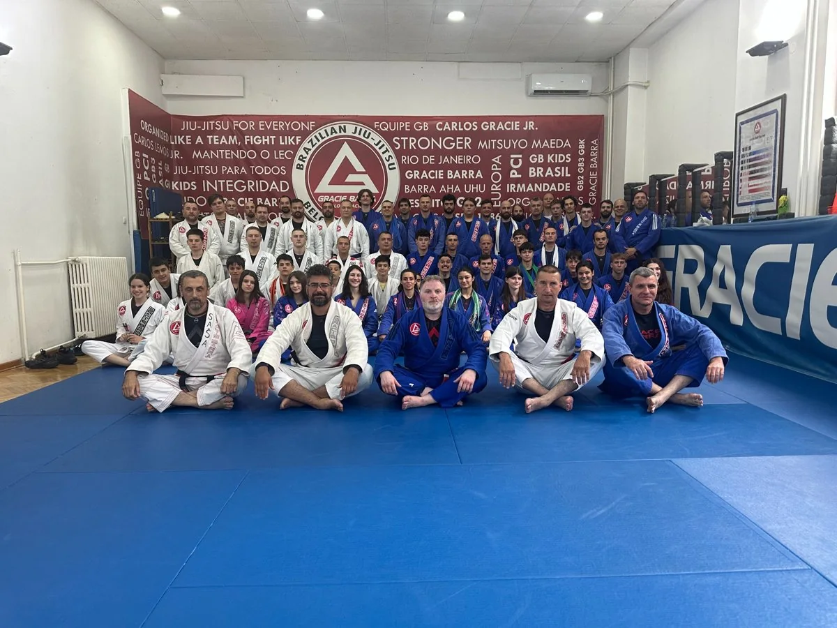 Članovi i treneri Gracie Barra Beograd u sali — IMG_8909
